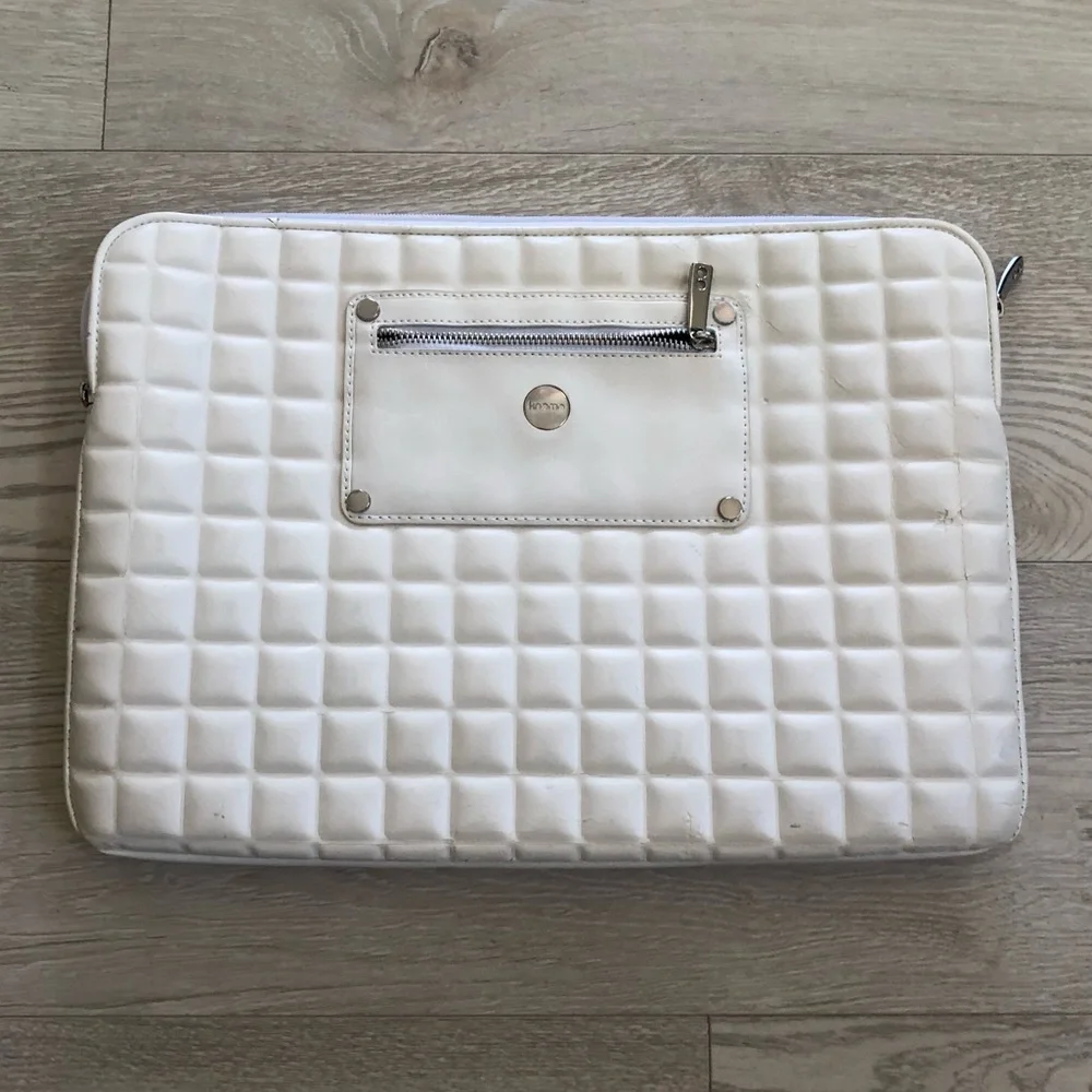 Knomo London White Quilted Laptop Sleeve Case Bag